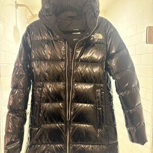 The North Face Women's M “Black Shine” Glossy Gotham Puffer Coat, Never Worn
